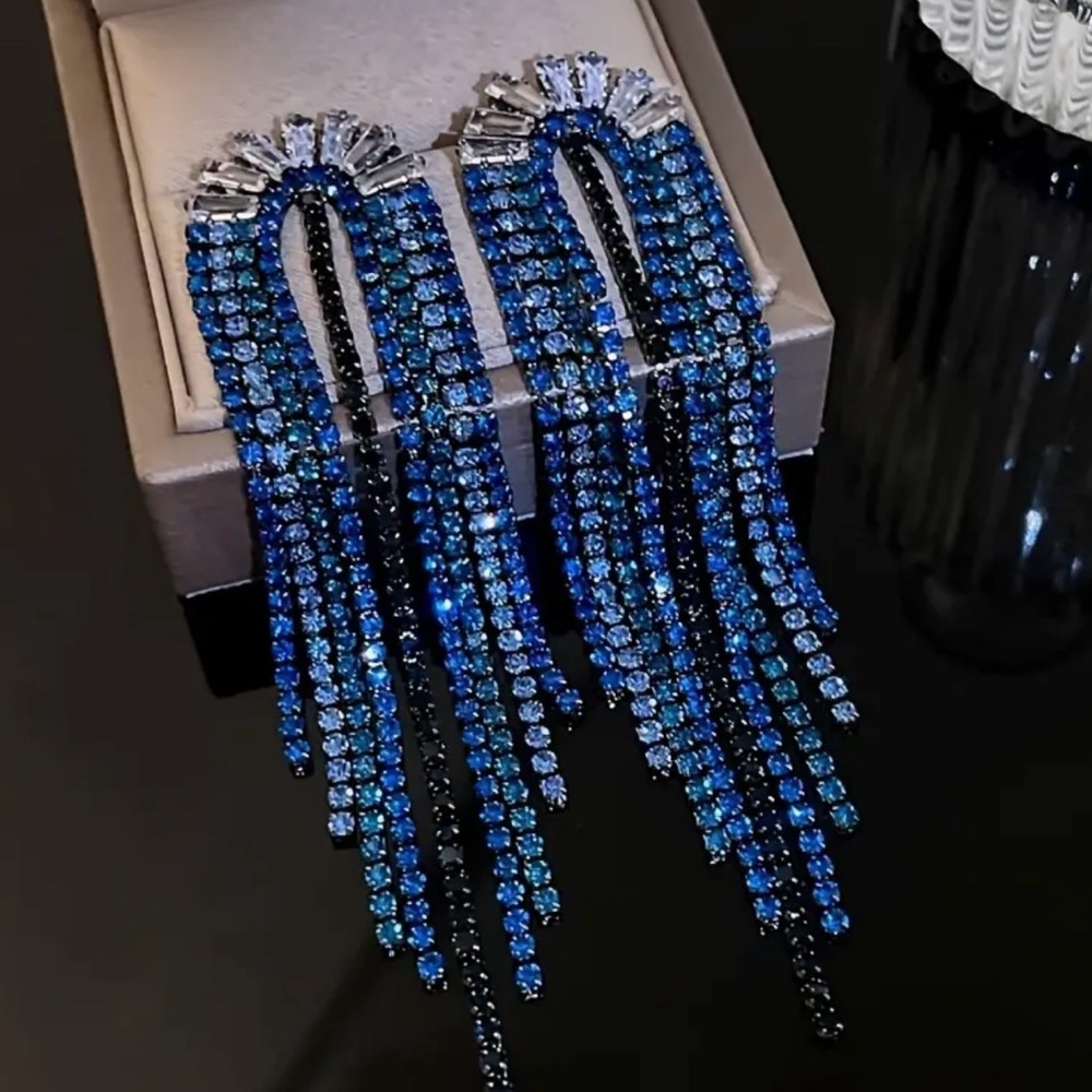 Elegant Blue and Silver Dangle Earrings
